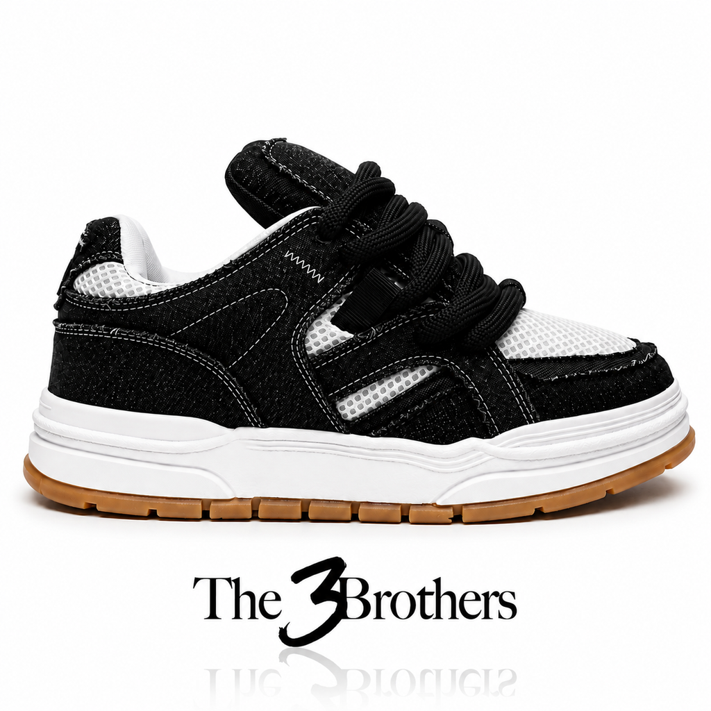 Sneaker Lefties