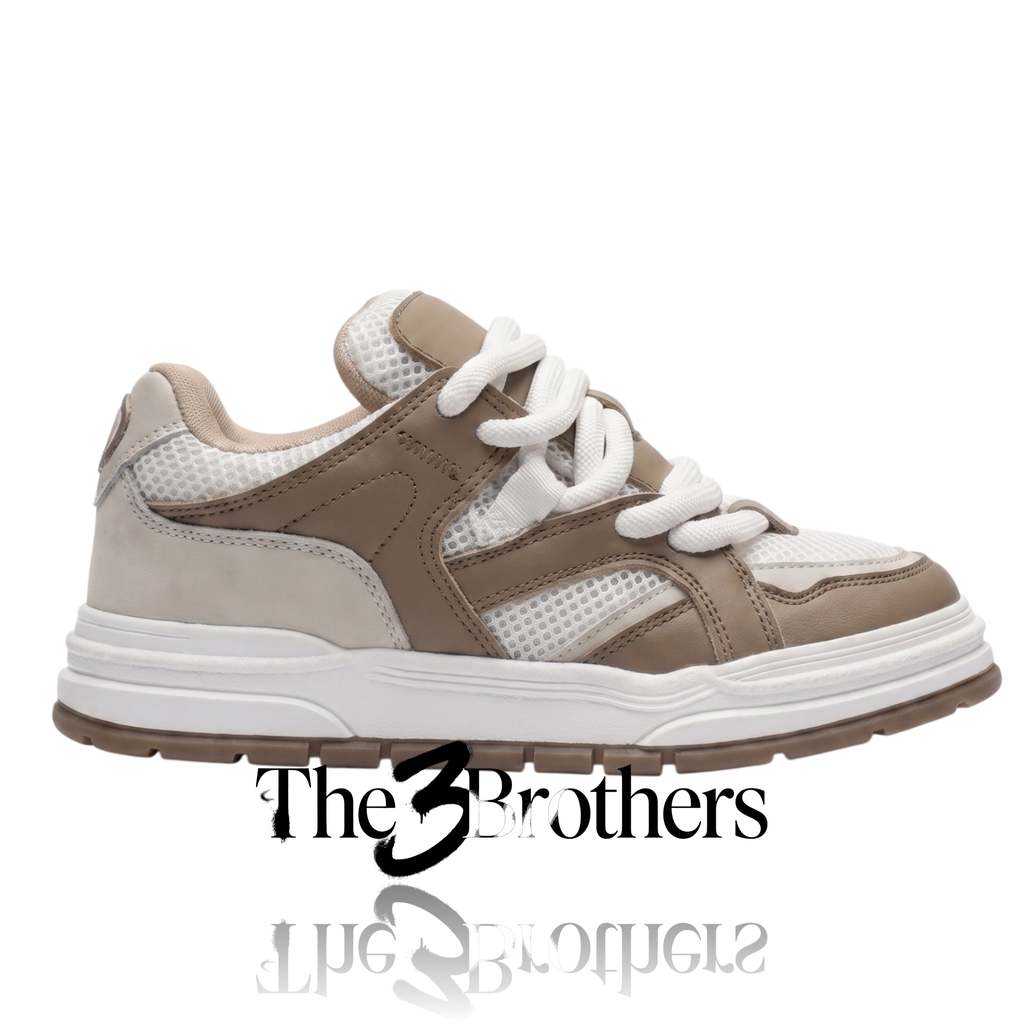 Sneaker Lefties